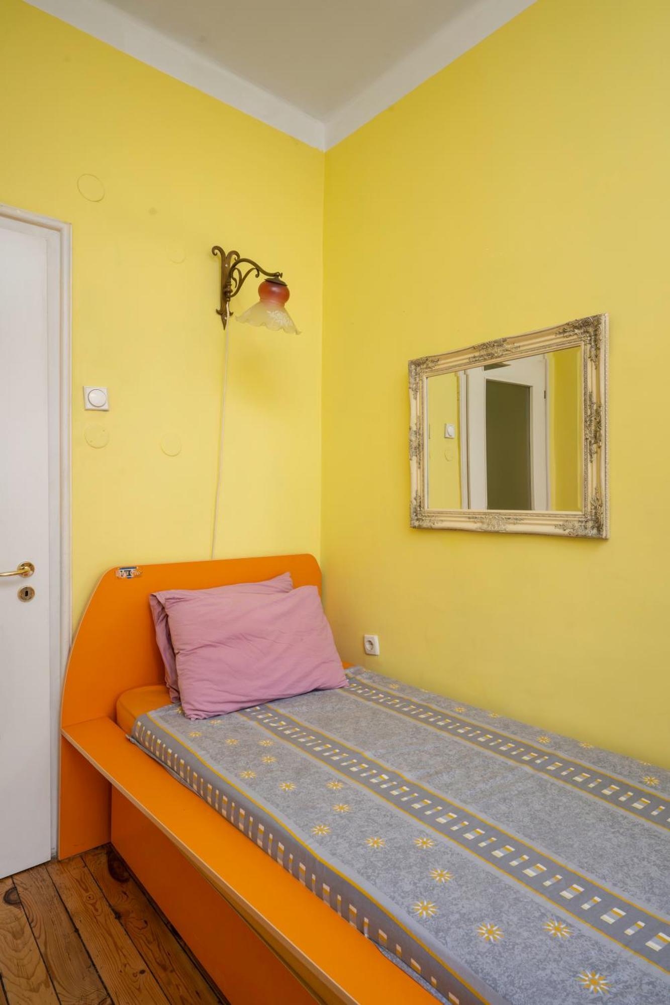 Sofia'S 1Bd Colourful Getaway Near Ndk Apartman Kültér fotó