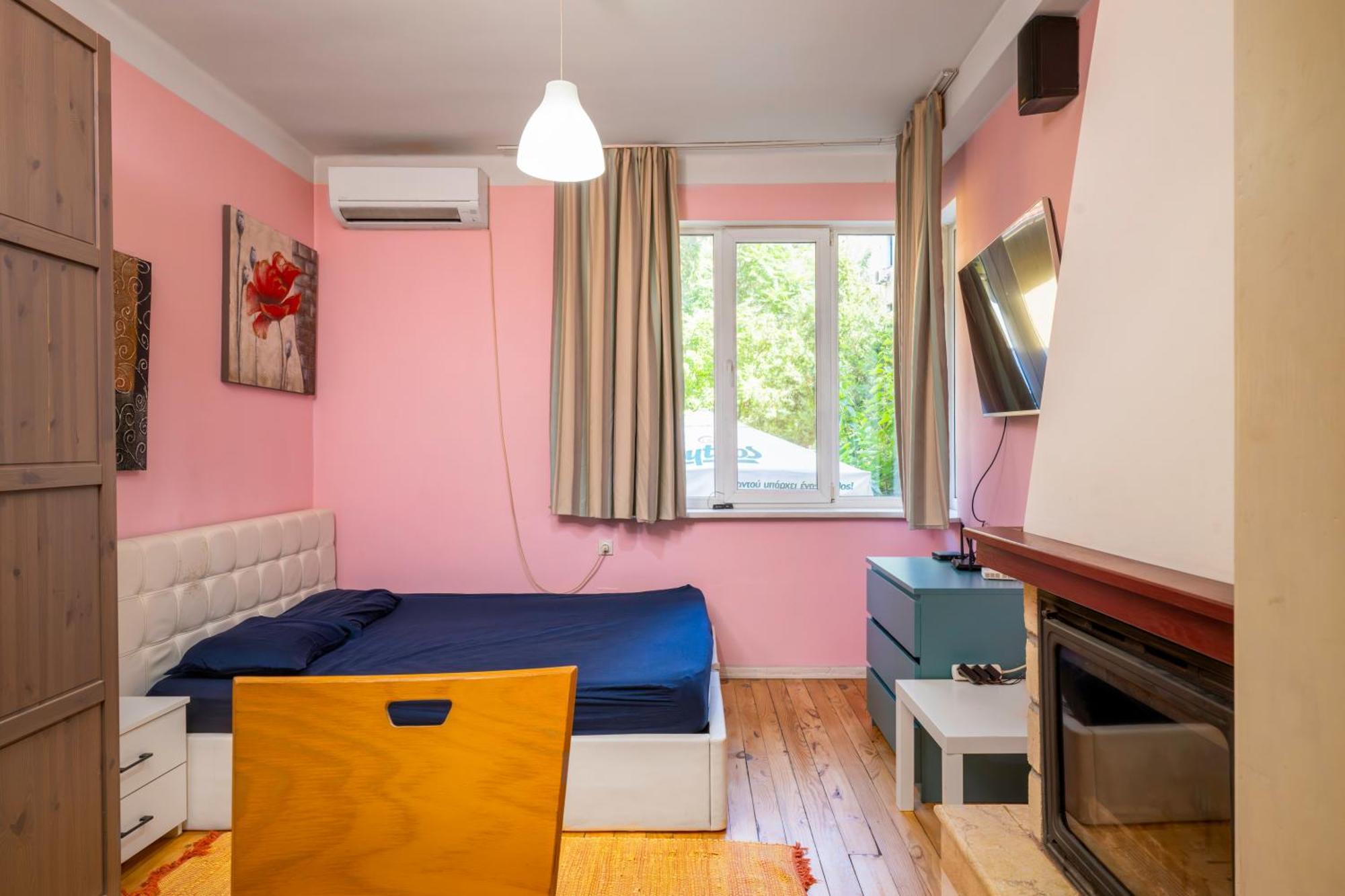 Sofia'S 1Bd Colourful Getaway Near Ndk Apartman Kültér fotó