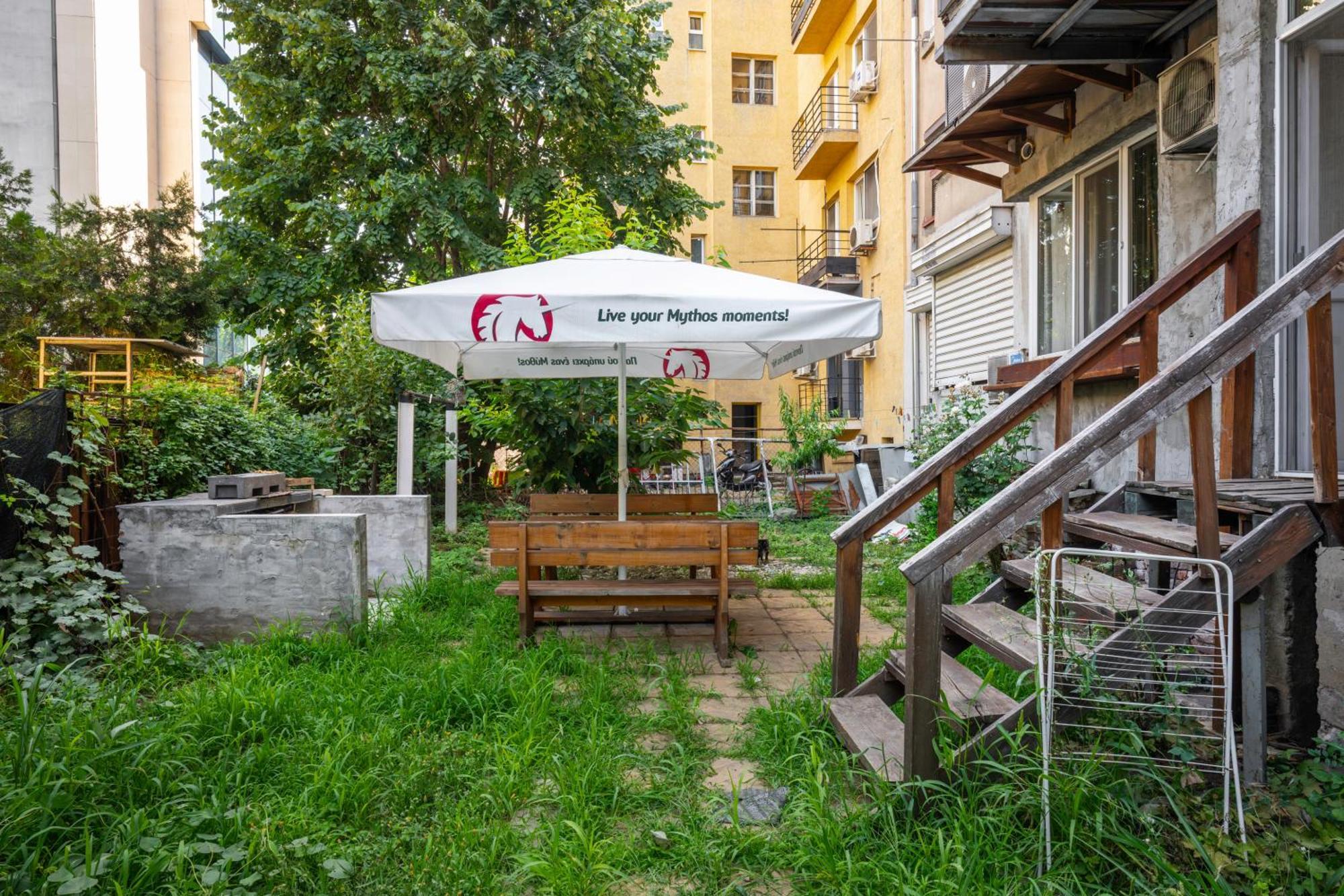 Sofia'S 1Bd Colourful Getaway Near Ndk Apartman Kültér fotó